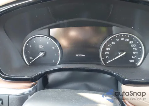 2017 Cadillac Xt5 Platinum z USA, uszkodzony, nr VIN 1GYKNFRS7HZ192746